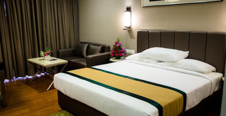Hotel Bliss